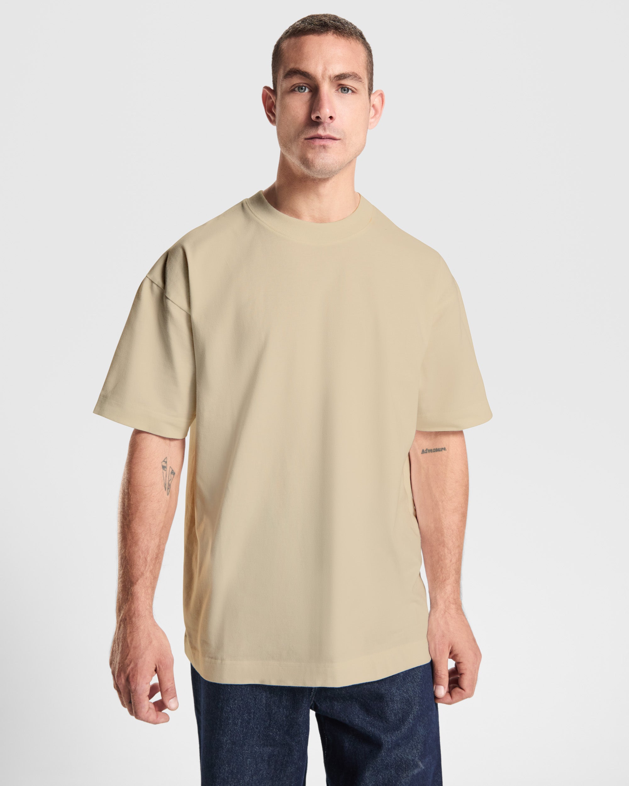 T-Shirt neutra unisex – Oversize – CHOW 6561