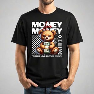 T-shirt streetwear nera Cash Teddy indossata fronte